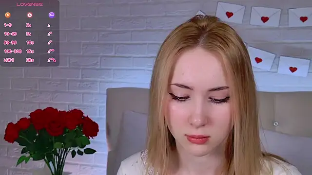 Snapshot of LiraKink chatting on 02.11.26 LiraKink online show from 02.11.26