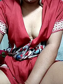 JinjinLy online show from 09.24.25