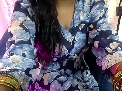Snapshot of sweet-ananya23 chatting on 09.29.25 sweet-ananya23 online show from 09.29.25