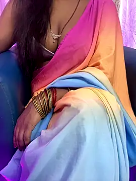 Snapshot of sweet-ananya23 chatting on 09.30.25 sweet-ananya23 online show from 09.30.25