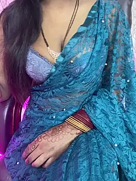 Snapshot of sweet-ananya23 chatting on 10.13.25 sweet-ananya23 online show from 10.13.25