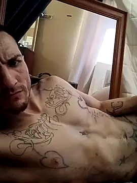 Snapshot of FreaxxxyAngel chatting on 10.18.25 FreaxxxyAngel online show from 10.18.25