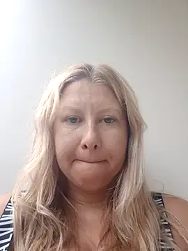 tania19999 online show from 09.24.25