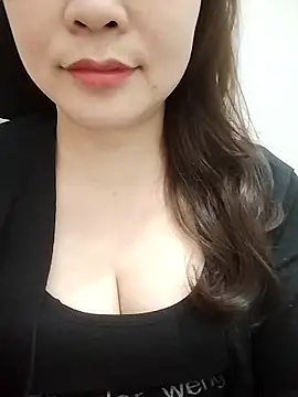 Girl Shy2000 online show from 03.14.26