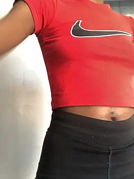 Snapshot of Caramel102004 chatting on 02.20.26 Caramel102004 online show from 02.20.26