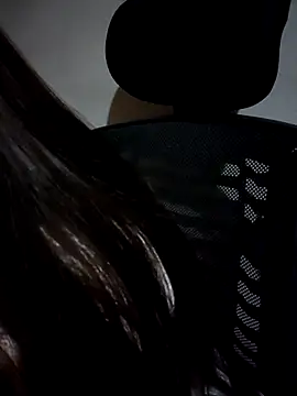 Meoweo 23 online show from 12.14.25