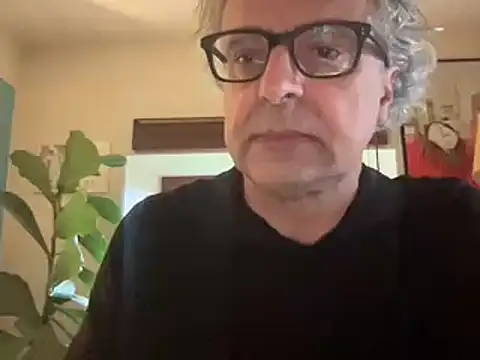 Snapshot of chtentation chatting on 02.13.26 chtentation online show from 02.13.26