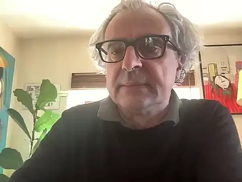 Snapshot of chtentation chatting on 02.22.26 chtentation online show from 02.22.26