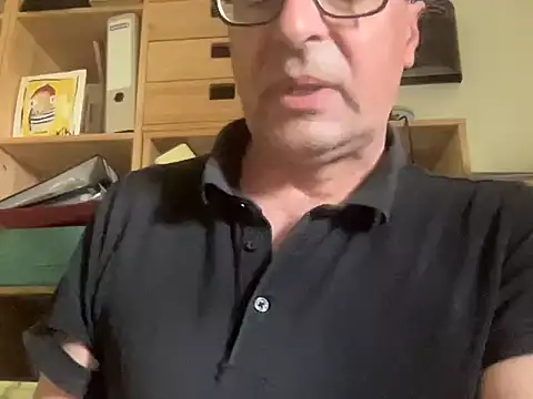 Snapshot of chtentation chatting on 03.04.26 chtentation online show from 03.04.26