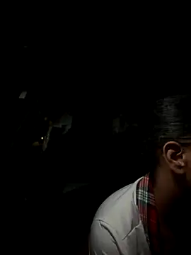 DarkFantisyxx online show from 10.28.25