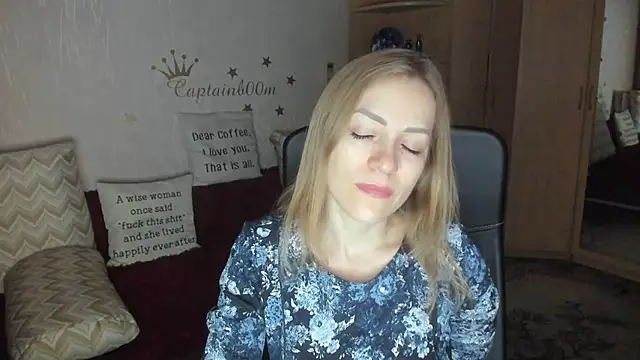 Tiffany Bates online show from 10.14.25