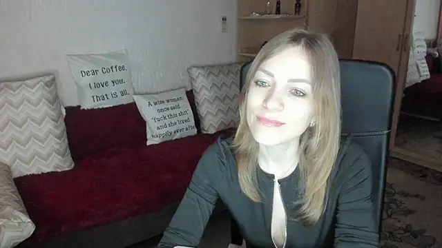 Tiffany Bates online show from 04.01.26