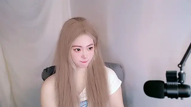 mitowato online show from 10.22.25