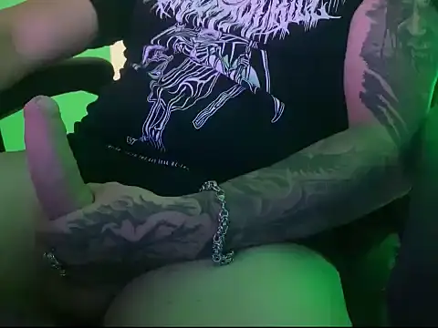 Snapshot of Sinner___ chatting on 02.04.26 Sinner online show from 02.04.26