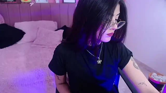 Snapshot of isa_bunny18 chatting on 02.03.26 isa bunny18 online show from 02.03.26