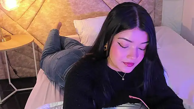 EmmaBlossom online show from 03.11.26