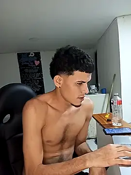 Pingasaboy20 online show from 10.17.25