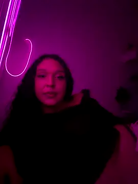 ellatransgirl online show from 10.26.25