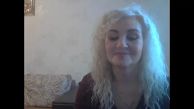 Snapshot of LadySexyBlond chatting on 01.19.26 LadySexyBlond online show from 01.19.26