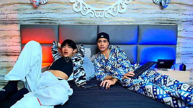 Lovers 21 online show from 09.30.25