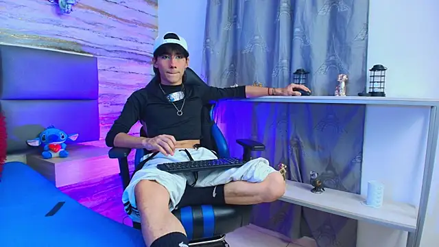 Lovers 21 online show from 10.08.25