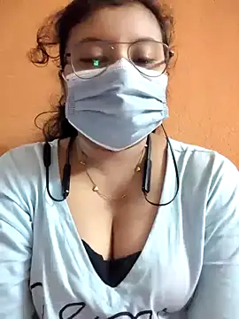 Snapshot of miss_kheyali chatting on 10.05.25 miss kheyali online show from 10.05.25