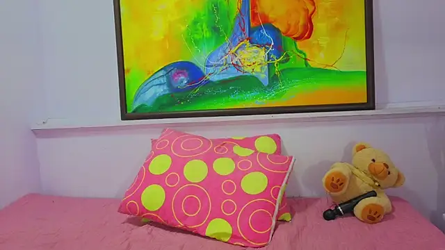 Snapshot of katiaa_lovv chatting on 05.16.26 katiaa lovv online show from 05.16.26