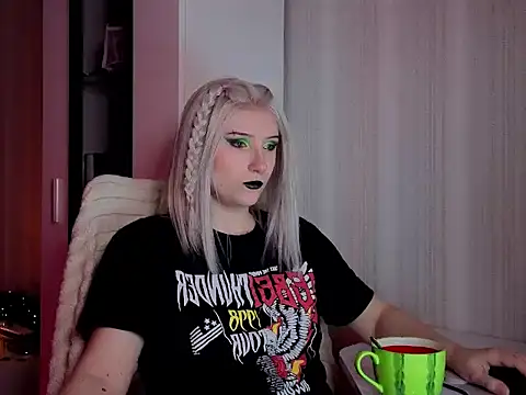 violet-siren-x online show from 03.03.26