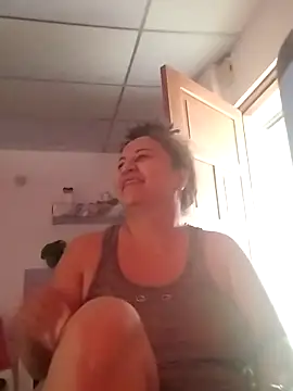 Snapshot of MEYBELLATINA chatting on 01.31.26 MEYBELLATINA online show from 01.31.26