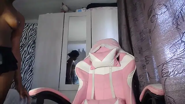 Nahomyyy online show from 03.30.26