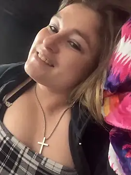 Snapshot of BuzzBunni69 chatting on 10.25.25 BuzzBunni69 online show from 10.25.25