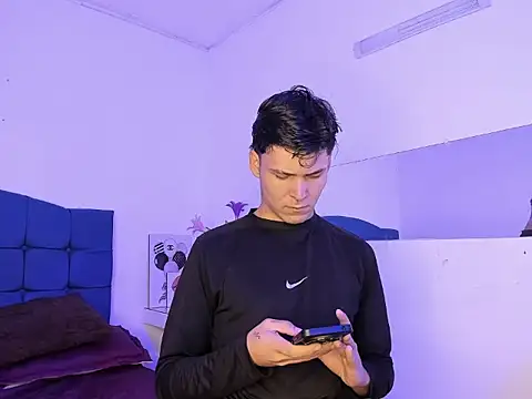 Aaron Foxxx online show from 01.06.26