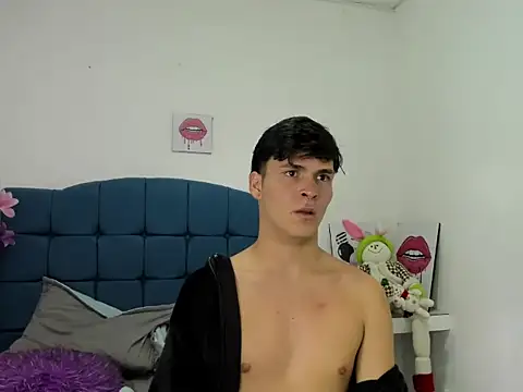 Aaron Foxxx online show from 01.11.26