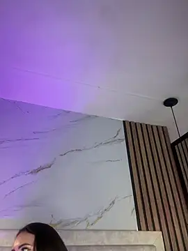 Honey noir online show from 12.16.25