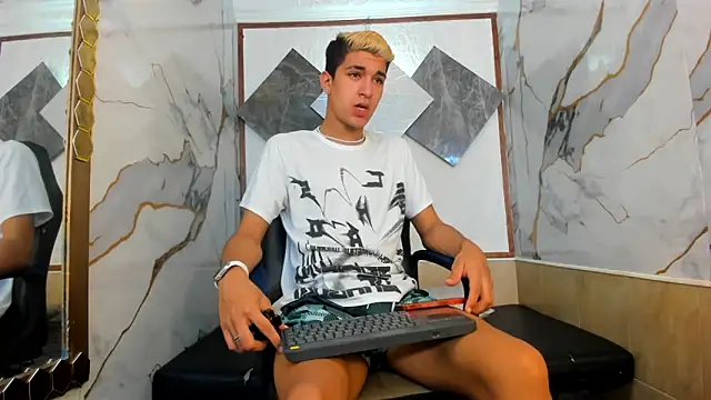 Stiben boy online show from 10.07.25