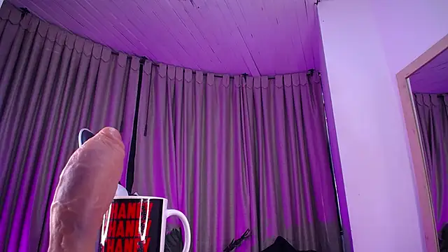 Tamararosses online show from 04.13.26