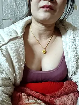 Snapshot of Paul-paul11 chatting on 02.03.26 Paul-paul11 online show from 02.03.26