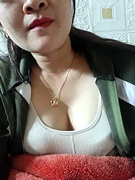 Snapshot of Paul-paul11 chatting on 02.14.26 Paul-paul11 online show from 02.14.26