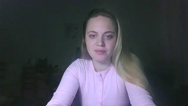 Snapshot of Cynoraye chatting on 02.23.26 Cynoraye online show from 02.23.26