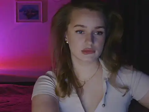 Snapshot of Lorivess chatting on 02.09.26 Lorivess online show from 02.09.26