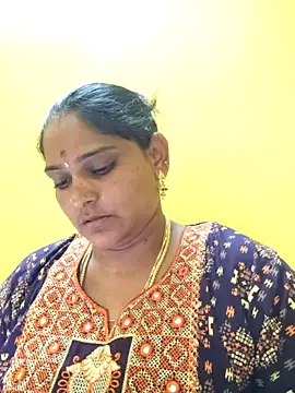 Snapshot of navyasree143 chatting on 09.25.25 navyasree143 online show from 09.25.25