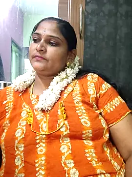 Snapshot of navyasree143 chatting on 09.29.25 navyasree143 online show from 09.29.25