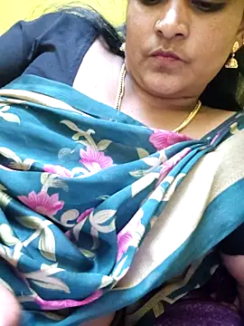 Snapshot of navyasree143 chatting on 10.22.25 navyasree143 online show from 10.22.25