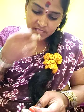 Snapshot of navyasree143 chatting on 10.25.25 navyasree143 online show from 10.25.25