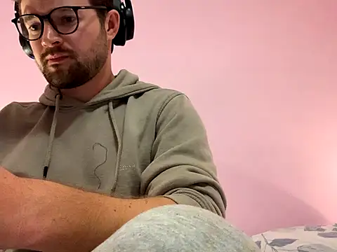 Jasonsnzuk online show from 10.13.25