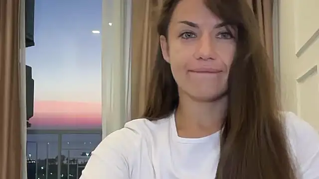 Snapshot of Roriann chatting on 02.05.26 Roriann online show from 02.05.26