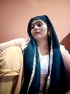 Snapshot of Sapna__wq1 chatting on 10.10.25 Sapna wq1 online show from 10.10.25