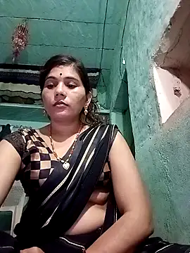 Snapshot of Sapna__wq1 chatting on 10.15.25 Sapna wq1 online show from 10.15.25