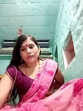 Snapshot of Sapna__wq1 chatting on 10.20.25 Sapna wq1 online show from 10.20.25