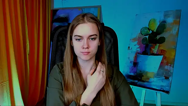 JuneWoods online show from 04.07.26